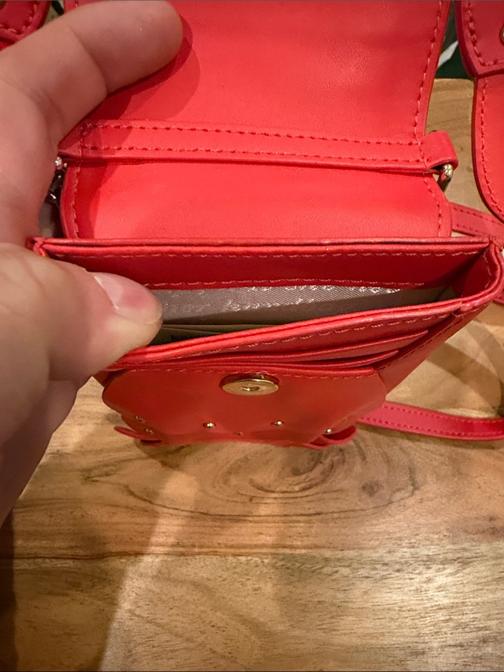 NWOT Kate Spade Lobster North South Crossbody Phone Case and Wallet on Chain - Picture 4 of 4